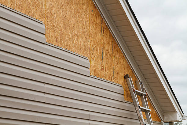 24/7 Emergency Storm Damage Siding Repair experts in Pope Army Airfield, NC